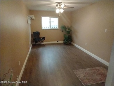 MOVE IN READY TOTAL REMODEL so Why wait to build ...3/2 with - photo 29