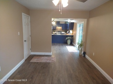 MOVE IN READY TOTAL REMODEL so Why wait to build ...3/2 with - photo 31