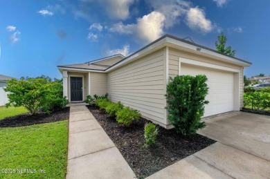Lake Home For Sale in Green Cove Springs, Florida