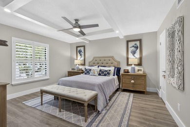 Beautifully fully renovated 2-bedroom, 2-bath condo situated in - photo 21
