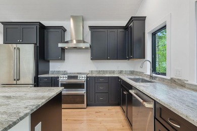 Discover a standout lakeside retreat and investment opportunity - photo 22