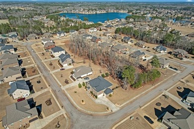 Luxury Living in Crystal Lake Golf & Country Club - A Rare - photo 28