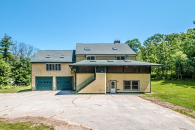 Pea Porridge Pond Home For Sale in Madison New Hampshire