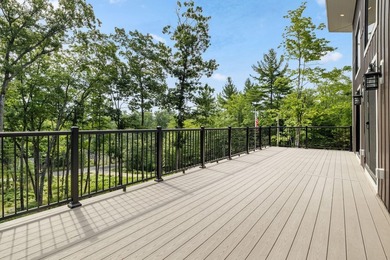 Discover a standout lakeside retreat and investment opportunity - photo 34