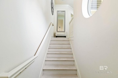 Welcome to the Links Golf Villas! Located in The Peninsula which - photo 7