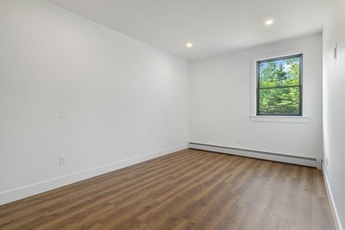 Discover a standout lakeside retreat and investment opportunity - photo 45