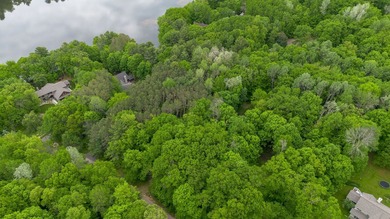 Discover the perfect blend of privacy and natural beauty with - photo 8