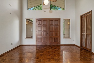 2810 Greenway - photo 9