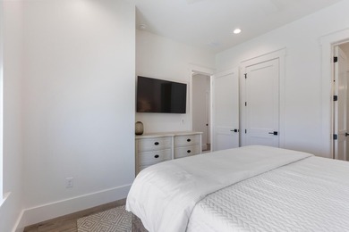 Set within the exclusive coastal enclave of Hadley's Beach, a - photo 8