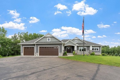 Welcome to an extraordinary custom-built estate where luxury - photo 4