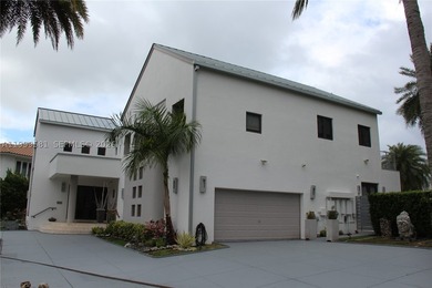Waterfront estate on Lido Drive in Las Olas Isles. This - photo 6