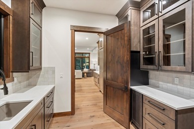 Alpine Contemporary Perfection! Construction is complete in the - photo 17