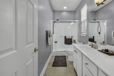Welcome to this beautifully well-maintained 2-bedroom, 2-bath - photo 23