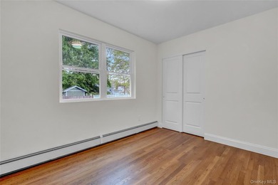 Move right into this updated 3-bedroom, 2-bathroom, Split style - photo 23