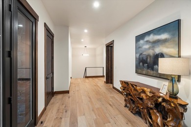 Alpine Contemporary Perfection! Construction is complete in the - photo 26