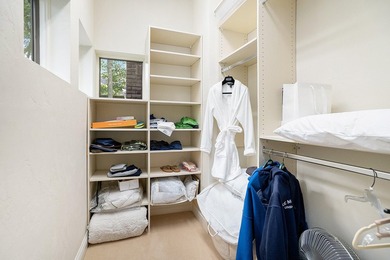 LOOK at this PRICE CHANGE! Don't miss the opportunity! Your - photo 43
