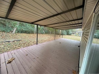 LARGE DOUBLE-WIDE HOME ON NEARLY HALF AN ACRE AND LESS THAN A - photo 48