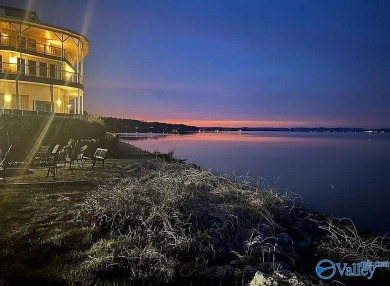 Lake Condo For Sale in Centre, Alabama