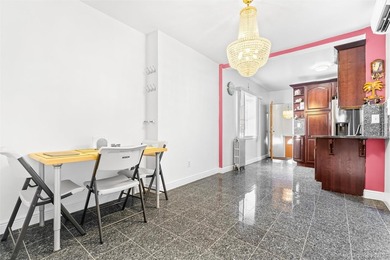 Welcome to this Beautiful very well kept fully renovated large 2 - photo 6