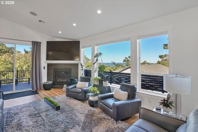 Luxury that inspires in the coveted Roads End neighborhood - photo 16