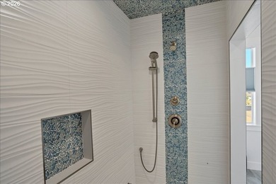 Luxury that inspires in the coveted Roads End neighborhood - photo 22