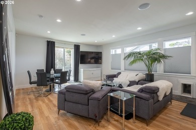 Luxury that inspires in the coveted Roads End neighborhood - photo 26