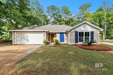Welcome to 104 Chatam Loop, a beautifully updated 3-bedroom - photo 1