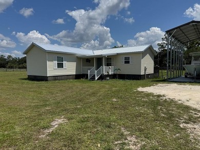 2 Bedroom 2 Bath Custom Home on 11.92 Acres w/Gated entry - photo 1