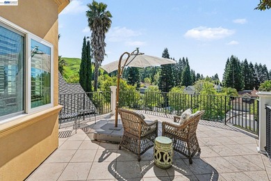 Beautifully maintained and designed, this executive home offers - photo 33