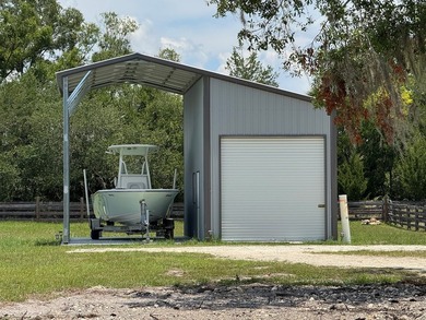 2 Bedroom 2 Bath Custom Home on 11.92 Acres w/Gated entry - photo 4