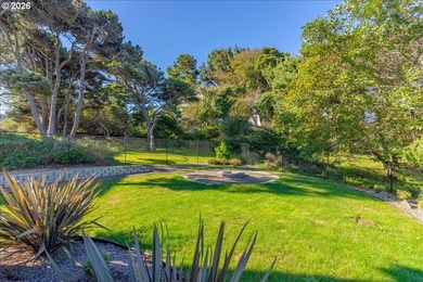 Luxury that inspires in the coveted Roads End neighborhood - photo 37