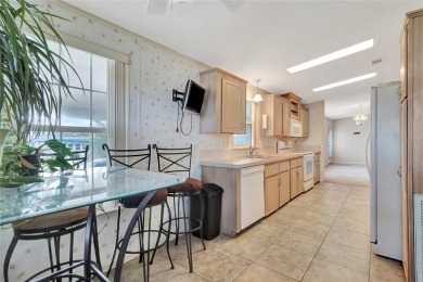 RARE *3* BED / 2 BATH - VIBRANT 55+ IMPERIAL TERRACE! *Seller is - photo 9