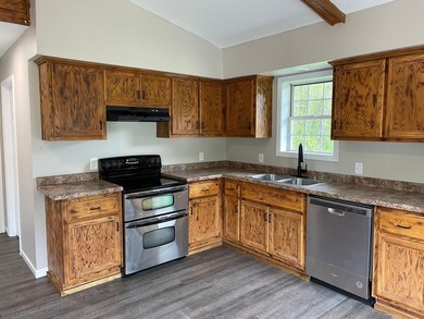 Rare opportunity to own three separate single family homes on - photo 3