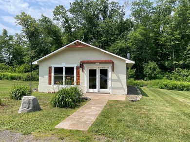 Rare opportunity to own three separate single family homes on - photo 10