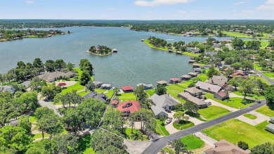 Lake Home For Sale in Gainesville, Texas