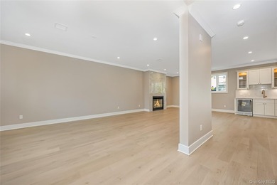 5-bedroom, 3 full bathroom home in the heart of Massapequa Park - photo 4
