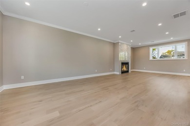 5-bedroom, 3 full bathroom home in the heart of Massapequa Park - photo 5