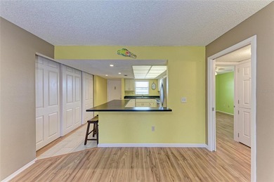 Welcome to this top- 3rd floor 3 Bedroom - 2 Bath condominium in - photo 6