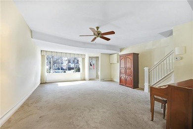 Welcome to this fantastic sunshine filled one-family detached - photo 4