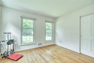 THE WOODS AT MILLCREEK! HIGHLY DESIRABLE AREA CLOSE TO WEBSTER - photo 29