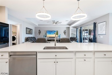 Welcome to this beautiful 2,434 sq ft single-family home built - photo 12