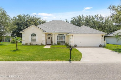 Lake Home For Sale in Jacksonville, Florida