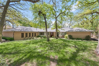 Lake Home For Sale in Grapevine, Texas