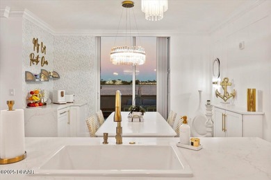 DESIGNED FOR THE COASTAL ELITE, SURROUNDED BY INTOXICATING - photo 29