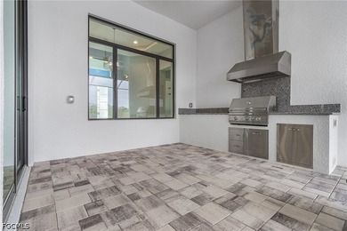 This 2023 custom-built masterpiece redefines luxury living - photo 32