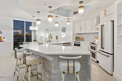 DESIGNED FOR THE COASTAL ELITE, SURROUNDED BY INTOXICATING - photo 33