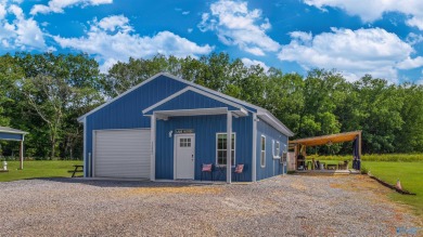 Lake Guntersville Home For Sale in Langston Alabama