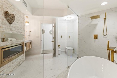 DESIGNED FOR THE COASTAL ELITE, SURROUNDED BY INTOXICATING - photo 47
