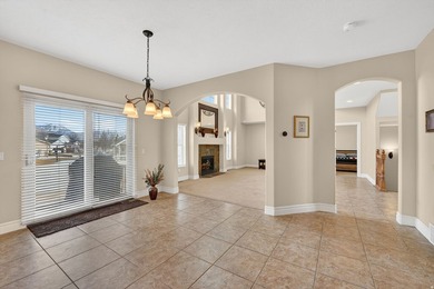 Stunning 2-story right in the middle of Lehi, east of the - photo 12