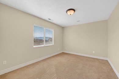 Stunning 2-story right in the middle of Lehi, east of the - photo 27